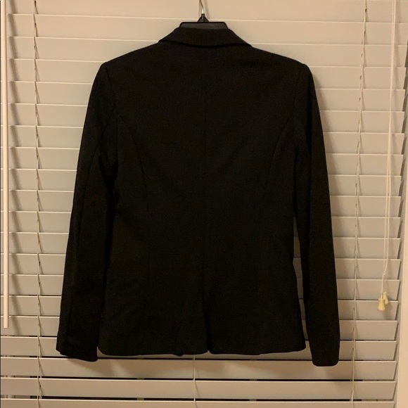H&M Blazer* - Picture 2 of 7